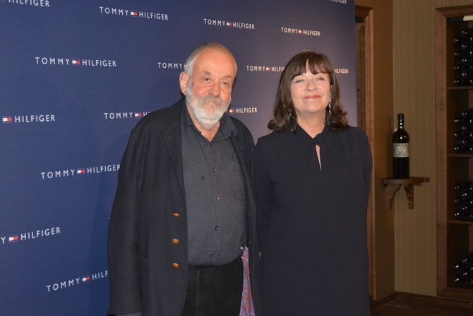  Mike Leigh